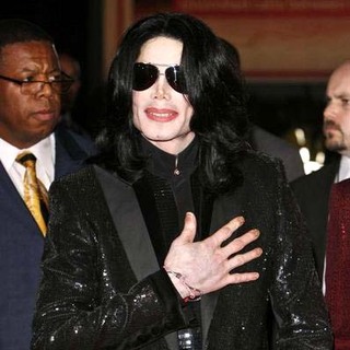 Michael Jackson; in 2006 World Music Awards - Arrivals
