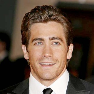 Jake Gyllenhaal; in 2007 BAFTA Awards - Arrivals