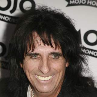 Alice Cooper; in 2007 Mojo Music Awards Honours List - Arrivals