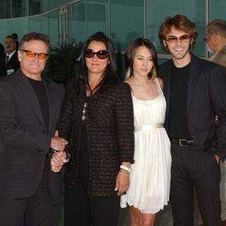 Robin Williams; in "License To Wed" Los Angeles Premiere