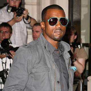 Kanye West; in 2007 GQ Magazine Men of the Year Awards - Arrivals