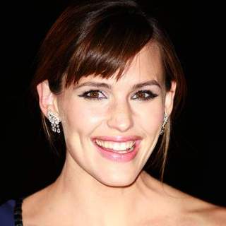 Jennifer Garner; in The Kingdom - London Movie Premiere - Arrivals
