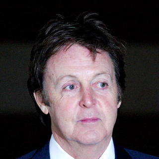 Paul McCartney in Sir Paul McCartney and Heather Mills Divorce Hearing - Day 4 - Departures