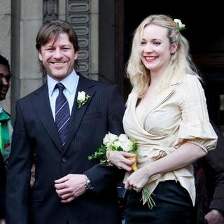 Sean Bean, Georgina Sutcliffe in Sean Bean and Wife Georgina Sutcliffe at the Marylebone Register Office in Central London