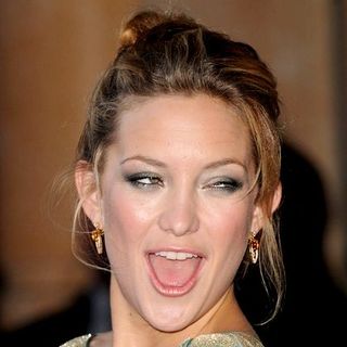 Kate Hudson; in "Fool's Gold" London Premiere - Arrivals
