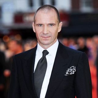 Ralph Fiennes in "The Duchess" London Premiere - Arrivals