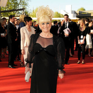 Barbara Windsor; in British Academy Television Awards 2009 - Arrivals
