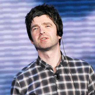 Noel Gallagher in Oasis Guest on the Italian TV Talk Show "Che tempo che fa" in Milan on November 9, 2008