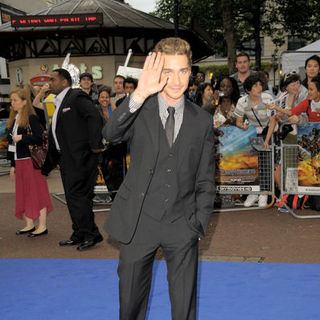 Shia LaBeouf in "Transformers: Revenge of the Fallen" UK Premiere - Arrivals