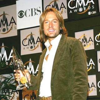Keith Urban; in 38th Annual Country Music Awards Press Room
