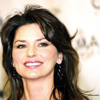 Shania Twain; in 38th Annual Country Music Awards Arrivals
