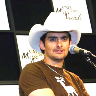 Brad Paisley; in 2005 CMT Music Awards