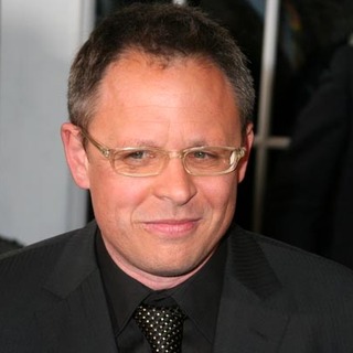 Bill Condon; in Dreamgirls New York Movie Premiere - Arrivals
