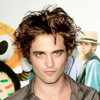 Robert Pattinson; in "Sex Drive" Los Angeles Premiere - Arrivals