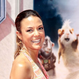 Eva La Rue; in "G-Force" World Premiere - Arrivals