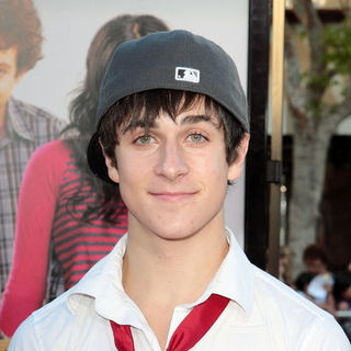 David Henrie; in "Bandslam" Los Angeles Premiere - Arrivals