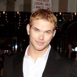 "The Twilight Saga's New Moon" Los Angeles Premiere- Arrivals