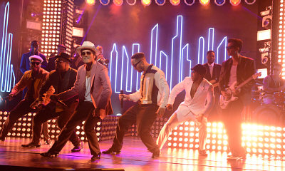 Video: Bruno Mars and Mark Ronson Rock 'Saturday Night Live'
