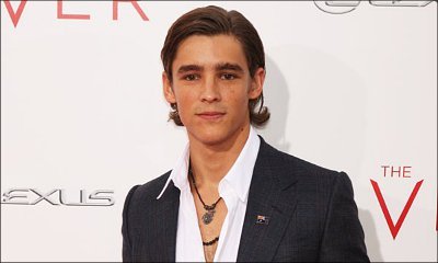 'Pirates 5' Nabs Brenton Thwaites as Sparrow's Sidekick