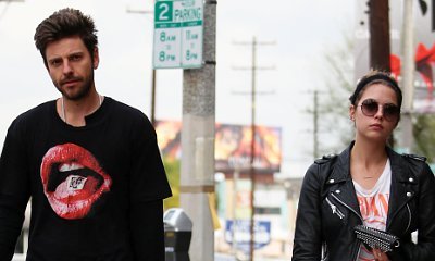 Ashley Benson and Beau Ryan Good Split