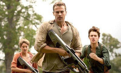 'Insurgent' Releases First Image, Director Robert Schwentke Will Return for 'Allegiant - Part 1'
