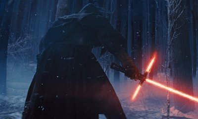 Apple's Jony Ive Gave Tips About 'Star Wars' Lightsaber Design to J.J. Abrams