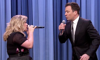 Video: Kelly Clarkson and Jimmy Fallon Perform Medley of Famous Duets on 'Tonight Show'