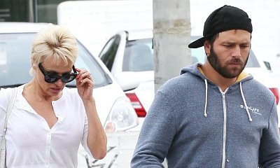 Pamela Anderson Obtains Restraining Order Against Rick Salomon