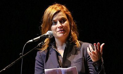 Amy Poehler Dyes Her Blond Hair Red