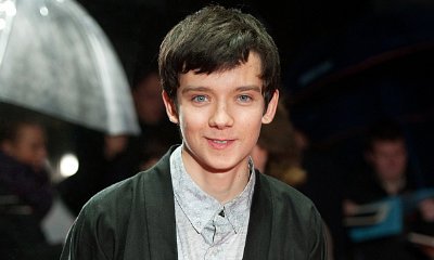 Report: Asa Butterfield Is Frontrunner to Play New Spider-Man