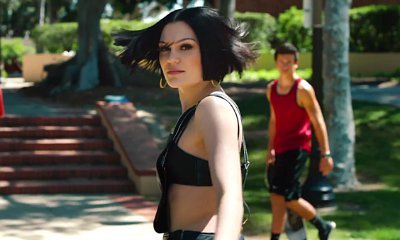 Jessie J Premieres Music Video for 'Pitch Perfect 2' Song 'Flashlight'
