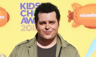 Josh Gad Suggests He Was Only Paid 'a Couple of Thousand' From 'Frozen'