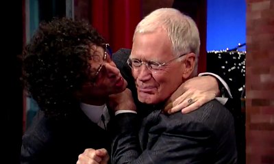 Video: Howard Stern Tries to Kiss David Letterman Goodbye
