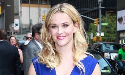 Reese Witherspoon to Produce and Star in Live-Action Tinker Bell Movie