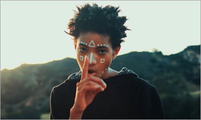 Willow Smith Gets Multiplied in Music Video for 'F Q-C #7'