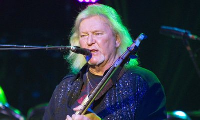 Chris Squire, Bassist and Co-Founder of Rock Band Yes, Lost Battle With Leukemia