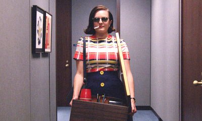 Elisabeth Moss Reveals How Uncomfortable Filming Peggy Olson's 'Mad Men' Hallway Scene