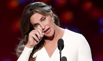 Caitlyn Jenner Delivers Inspiring Acceptance Speech at 2015 ESPYs, Kids Show Support