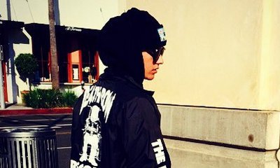 Justin Bieber Apologizes for His Naked Butt Photo on Instagram