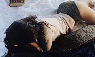 Kendall Jenner Shows Off Her Bum While Doing Photo Shoot for Estee Lauder