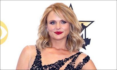 Miranda Lambert Cried Mid-Show 2 Days Before Announcing Divorce From Blake Shelton