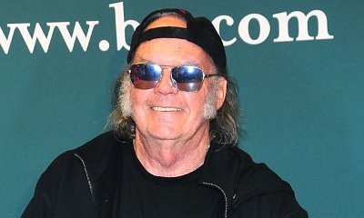Neil Young Is Pulling His Music Off Streaming Services