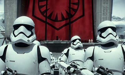 First Look at Luke Skywalker in 'Star Wars: The Force Awakens' Leaked