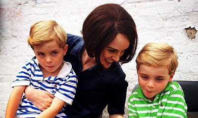 Michelle Dockery Bids Goodbye to 'Downton Abbey' in Behind-the-Scene Picture