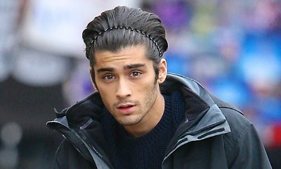 Topless Zayn Malik Kissing New Dog Rhino in Latest Instagram Pic