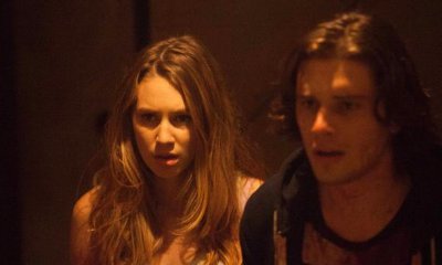 Sean Penn's Daughter Lives Among Virus-Infected People in 'Condemned' First Trailer