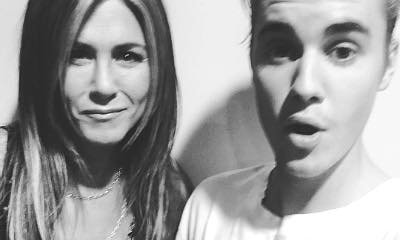 Justin Bieber Posts Selfie With Jennifer Aniston After Dishing on Tough Romance With Selena Gomez