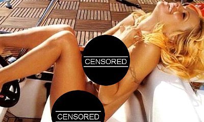 Pamela Anderson Fully Nude to Announce She's 'Cured' of Hepatitis C