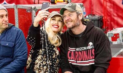 Blake Shelton and Gwen Stefani Have a Sweet Football Date in Arizona