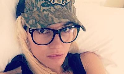 They Share Stuff? Gwen Stefani Wears Supposedly Blake Shelton's Hat in New Selfie